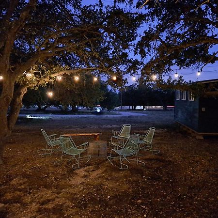 The Container Retreat @ 290 Wine Trail #10 Welcome Friends! Hye Eksteriør bilde