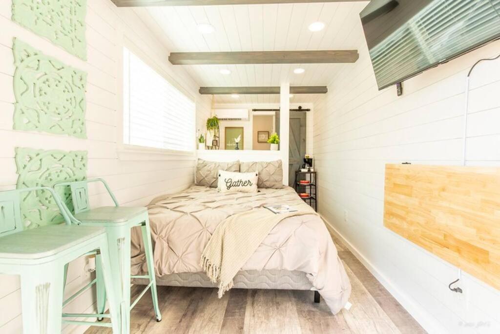 The Container Retreat @ 290 Wine Trail #10 Welcome Friends! Hye Eksteriør bilde