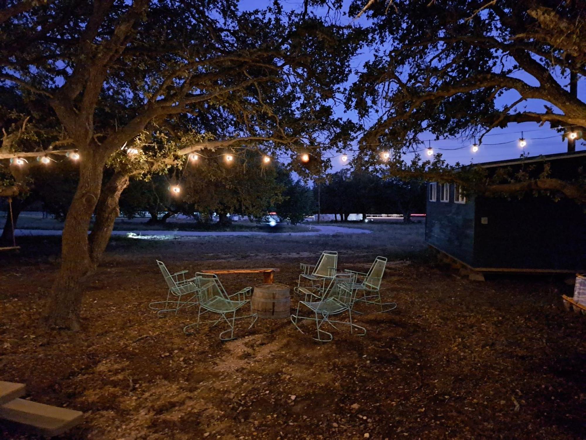 The Container Retreat @ 290 Wine Trail #10 Welcome Friends! Hye Eksteriør bilde