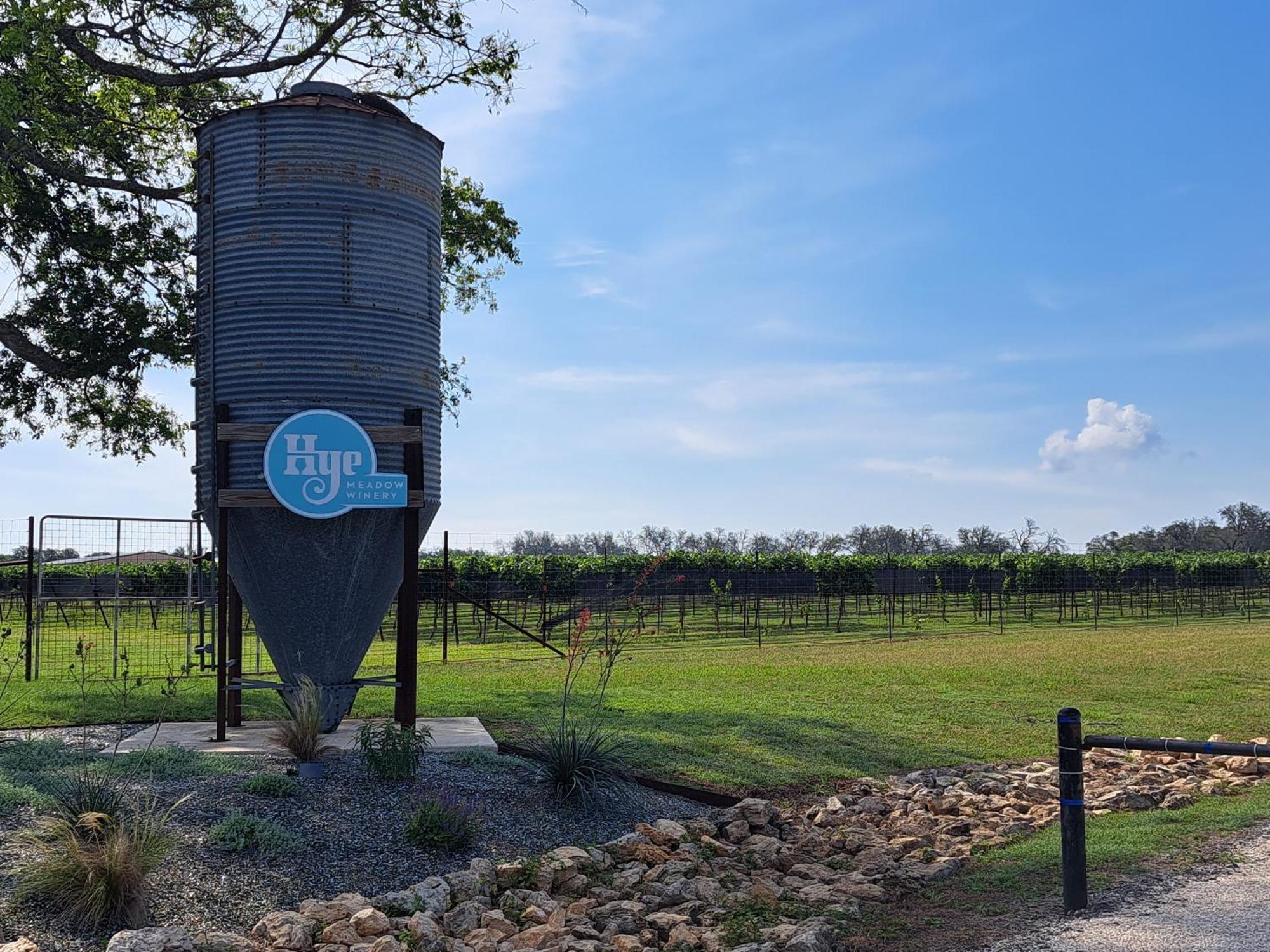 The Container Retreat @ 290 Wine Trail #10 Welcome Friends! Hye Eksteriør bilde